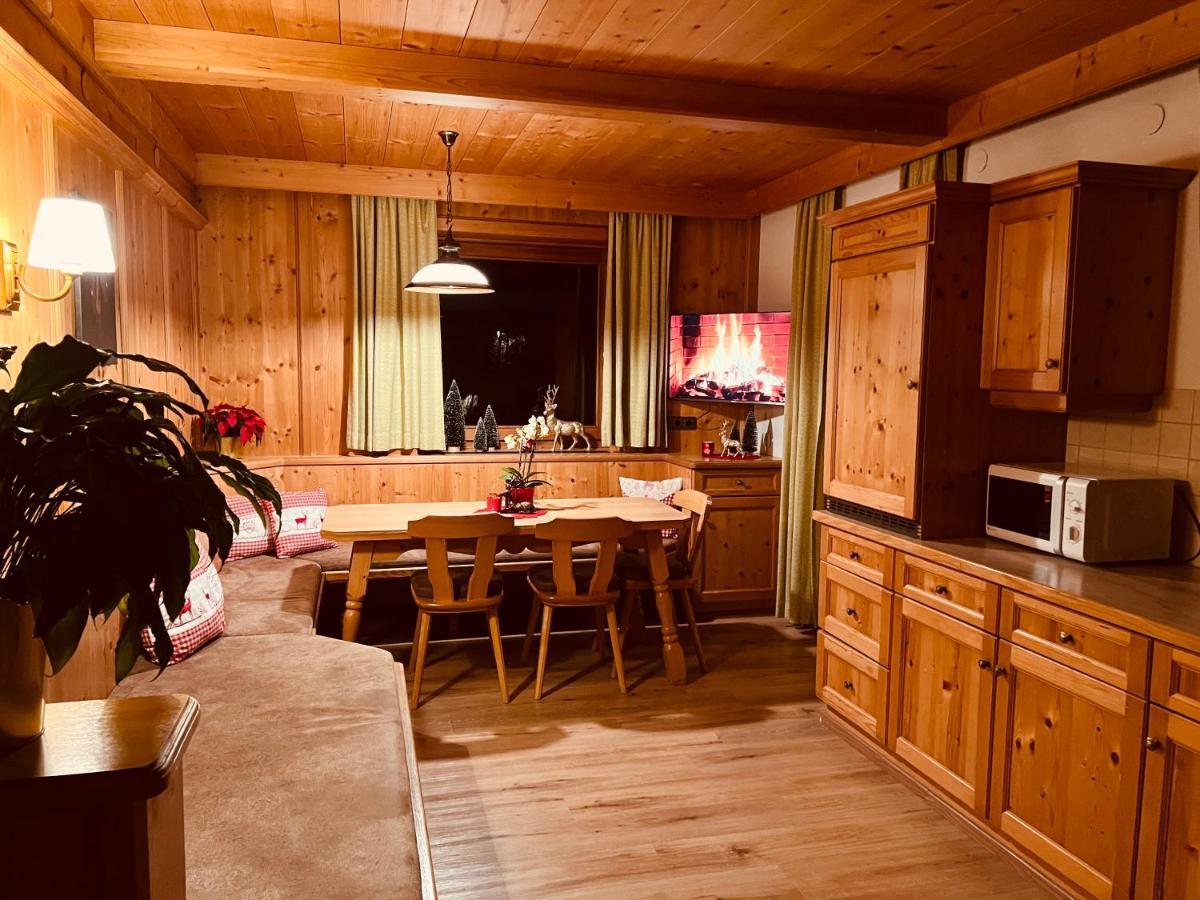 Ferienwohnung Platzhirsch Panorama View Balkon, Gartensauna, Garten, Grillplatz Stumm Exteriör bild
