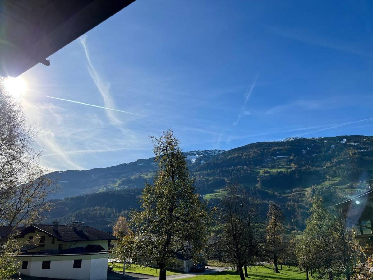Ferienwohnung Platzhirsch Panorama View Balkon, Gartensauna, Garten, Grillplatz Stumm Exteriör bild