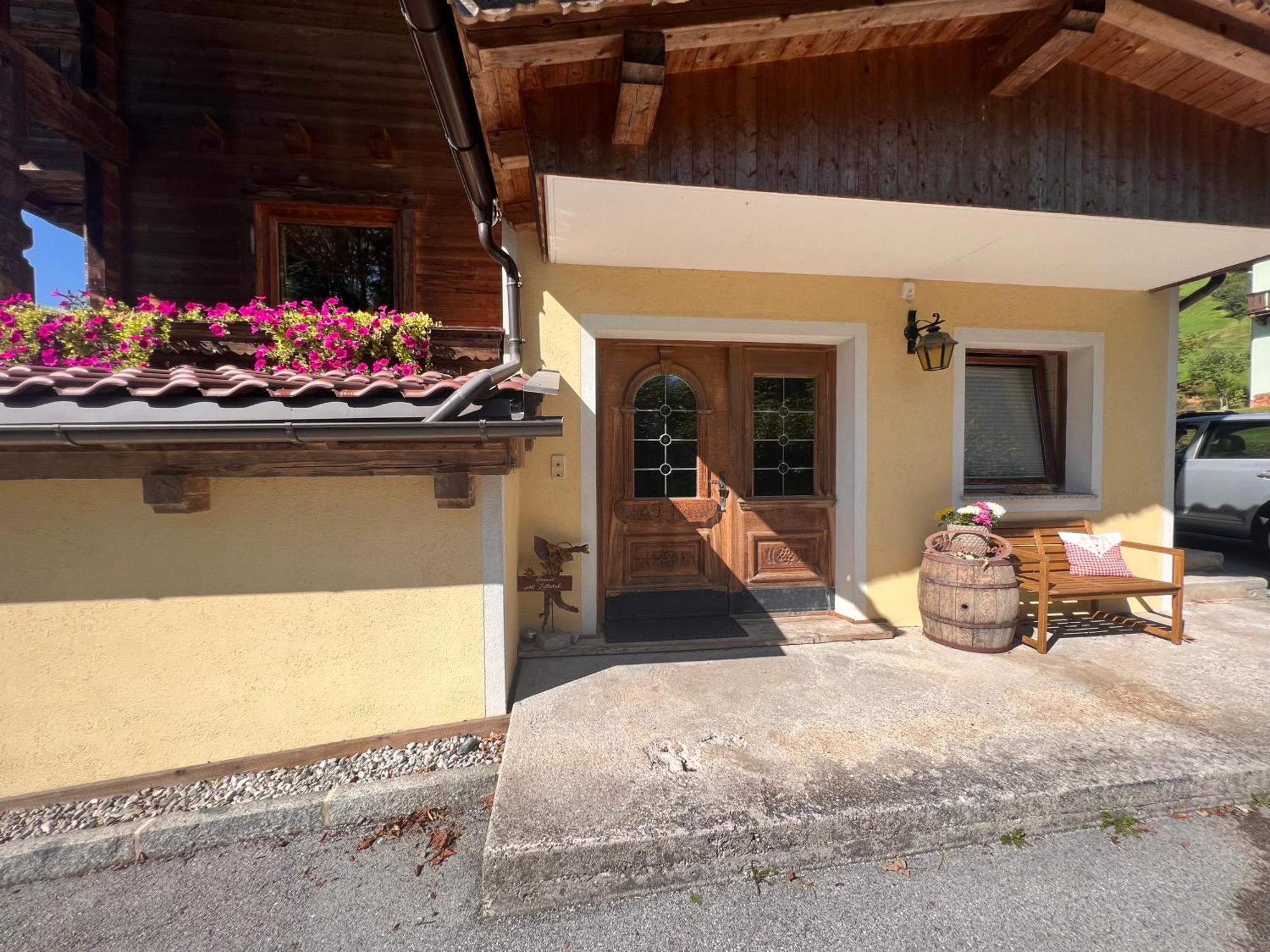 Ferienwohnung Platzhirsch Panorama View Balkon, Gartensauna, Garten, Grillplatz Stumm Exteriör bild