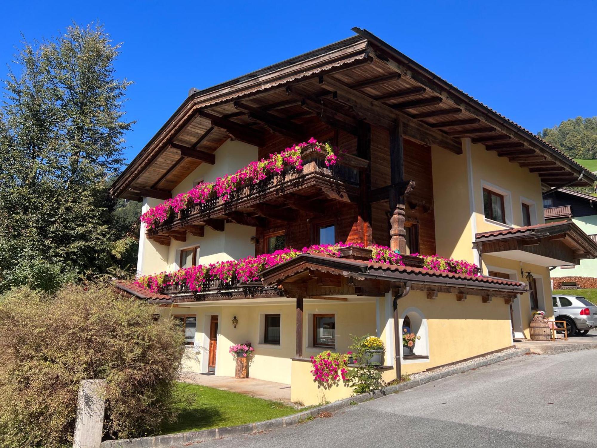 Ferienwohnung Platzhirsch Panorama View Balkon, Gartensauna, Garten, Grillplatz Stumm Exteriör bild